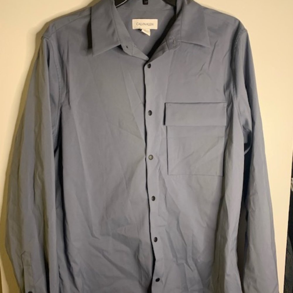 CALVIN KLEIN MEN'S SZ M SNAP BUTTON DOWN POCKET SHIRT